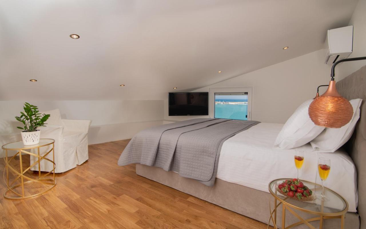 Minimal Loft With Sea View Over Zakynthos Harbor! 外观 照片